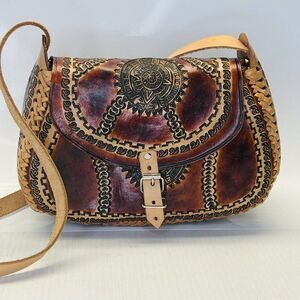 New Aztec Calendar Mexican latigo leather purse Hand Tooled/embroidered medium